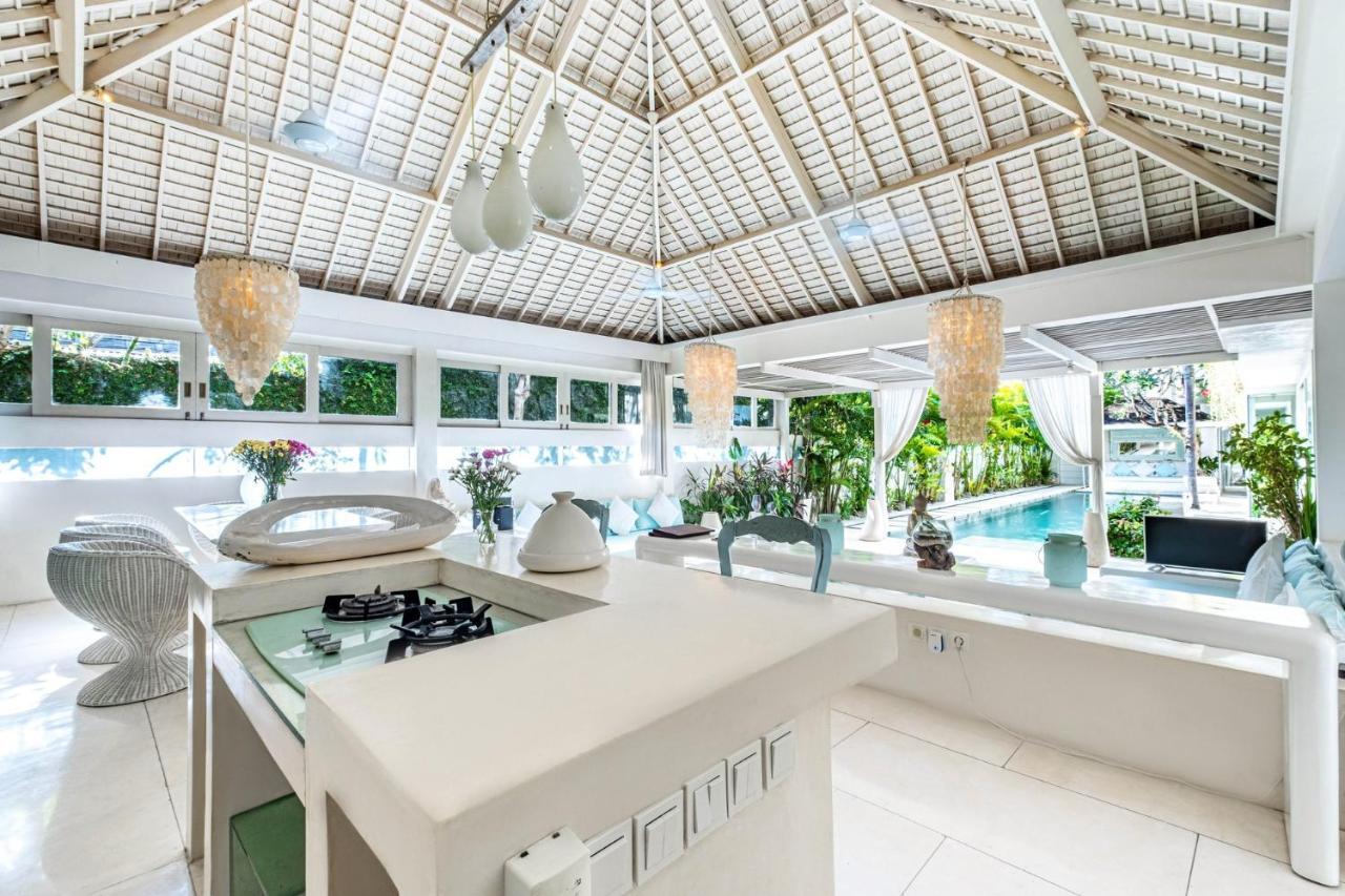 Villa Puro Blanco กูตา ภายนอก รูปภาพ